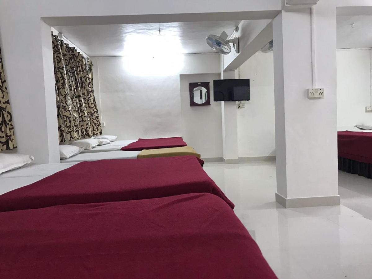 Hotel Priti International Mapusa Buitenkant foto