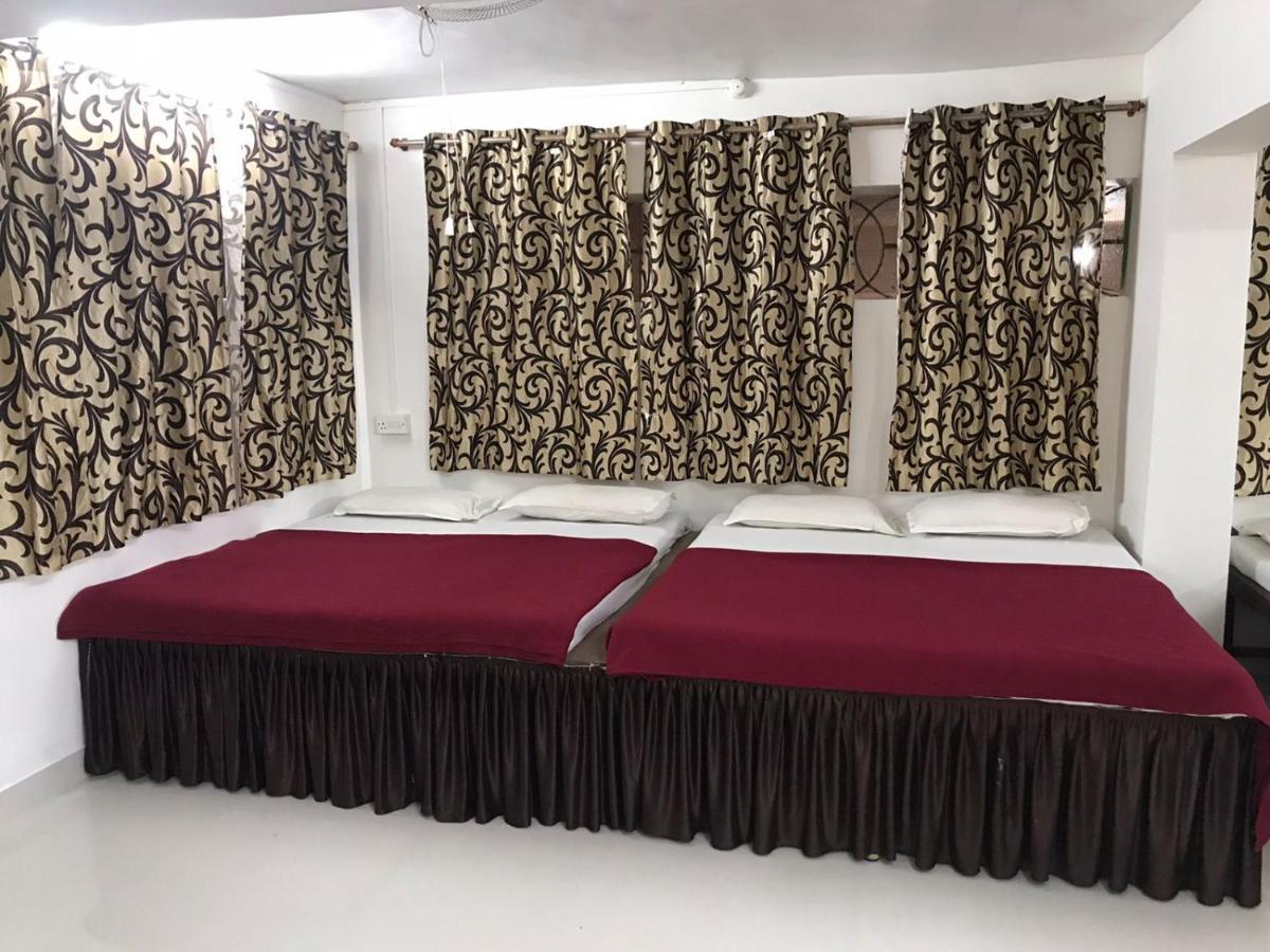 Hotel Priti International Mapusa Buitenkant foto