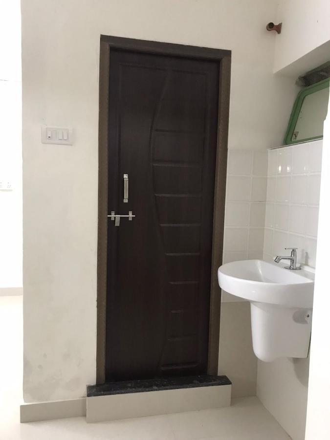 Hotel Priti International Mapusa Buitenkant foto